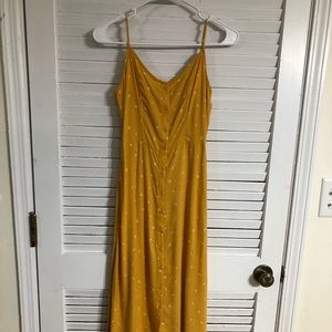 Yellow mid-length casual dress. Size extra small